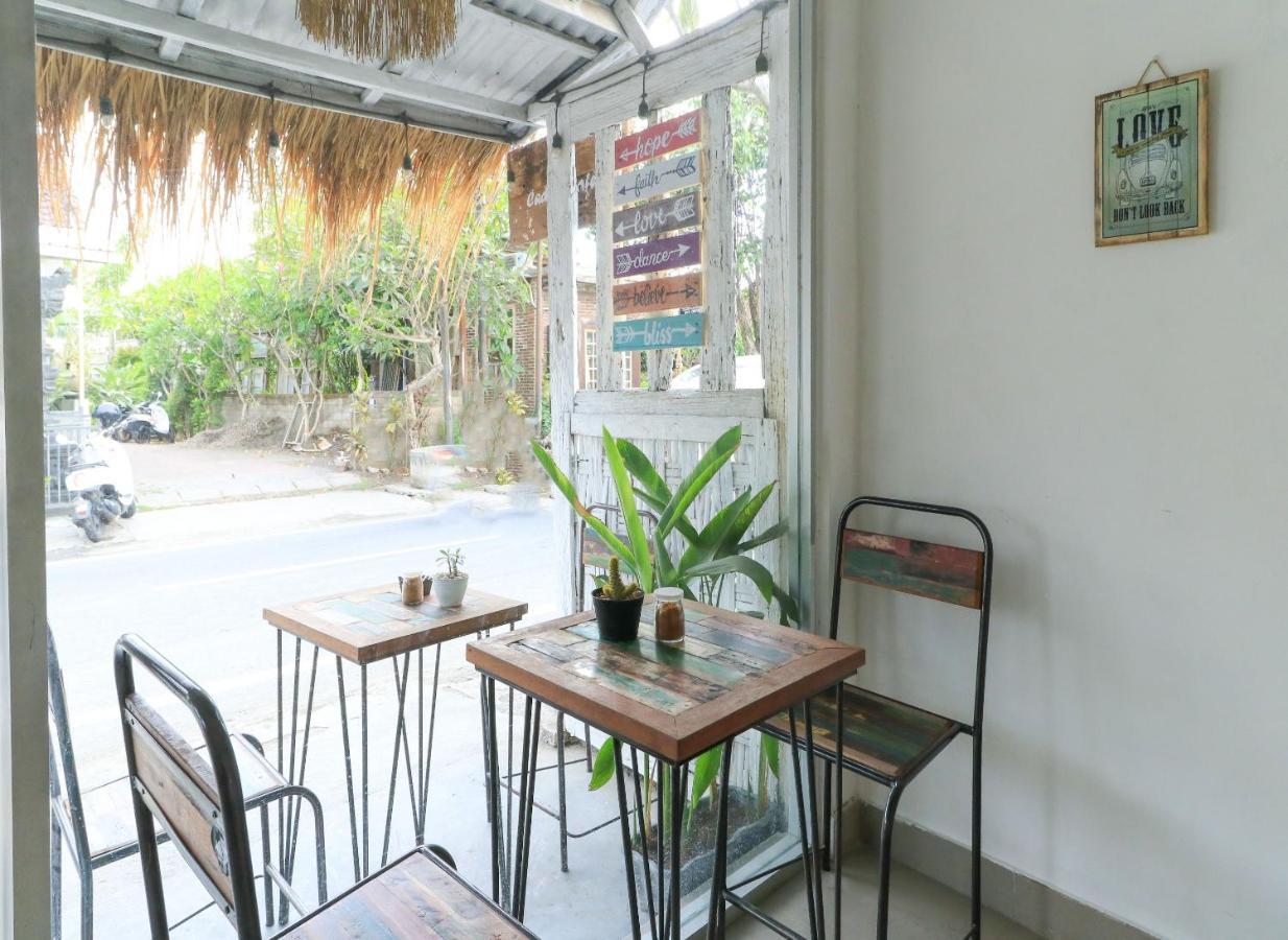 The Wina Echo Beach Guest House Canggu  Exterior photo