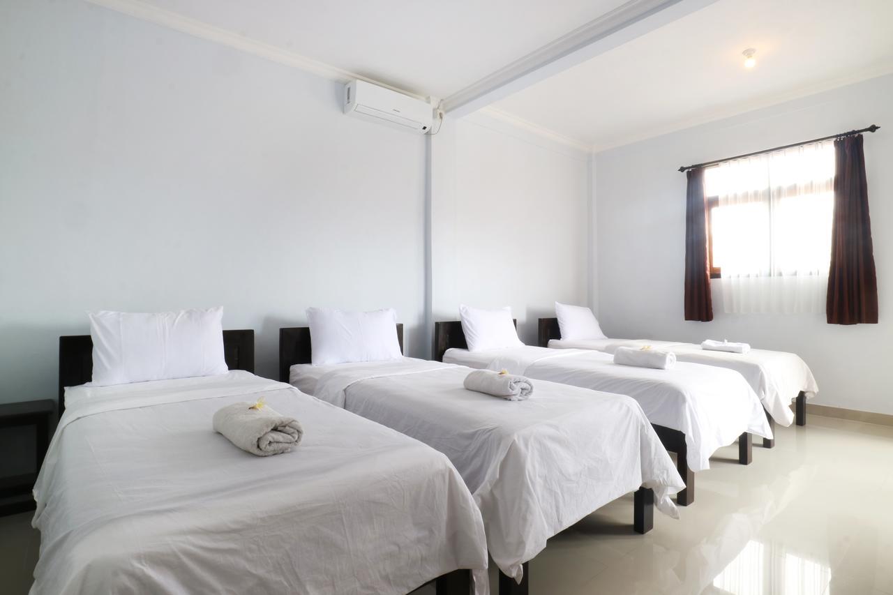 The Wina Echo Beach Guest House Canggu  Exterior photo